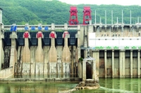 سد «يارلونغ زانغباو».. شرارة حرب المياه بين الصين والهند