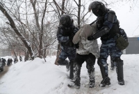 روسيا تعتقل 5 آلاف من المحتجين على سجن «نافالني»