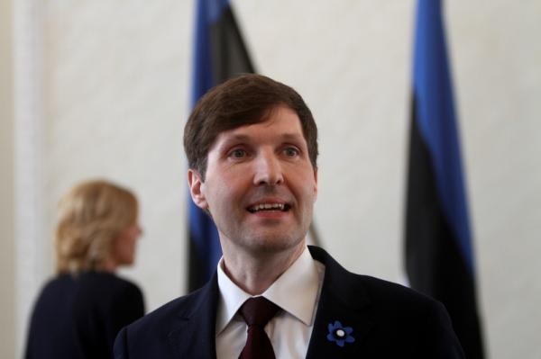 زعيم اليمين المتطرف في إستونيا يخطط للعودة