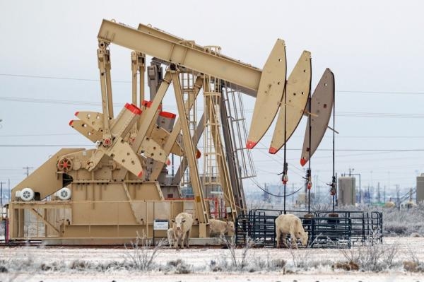 ارتفاع أسعار النفط مع وصول موجة البرد القارس إلى تكساس