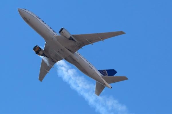 إلغاء ٢٧ رحلة .. بوينج توصي بوقف طائرات 777 بعد حادث أمريكا