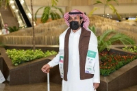 «تاريخ راسخ».. مطارات المملكة تحتفل باليوم الوطني الكويتي
