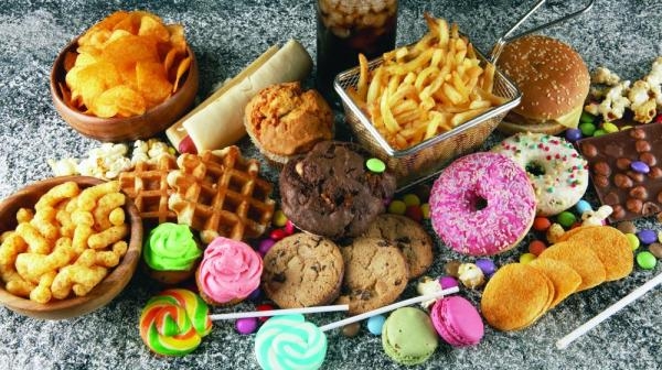 الأطعمة «السكرية» تسبب السكتات الدماغية