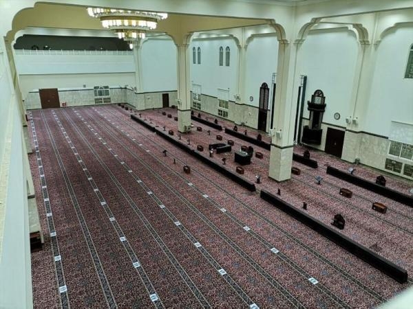 إغلاق 6 مساجد مؤقتاً بعد ثبوت حالات إصابة بكورونا