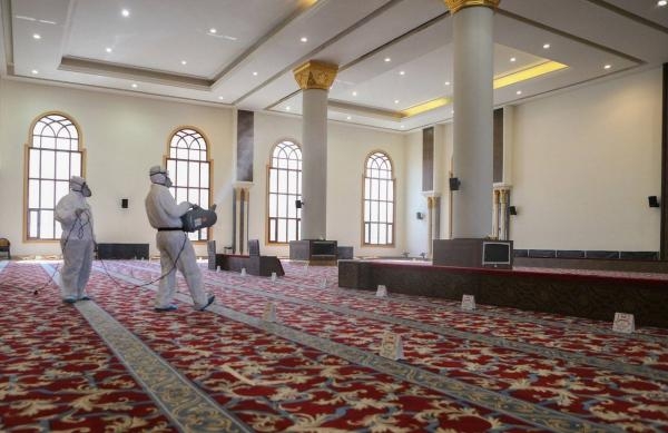 إغلاق 4 مساجد مؤقتاً في 3 مناطق بعد ثبوت حالات كورونا