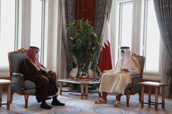 أمير قطر يستقبل سمو وزير الخارجية
