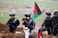 قوات الاحتلال تطلق النار على مزارعين ورعاة أغنام في غزة 