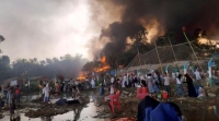 نقل آلاف الروهينجا.. اندلاع حريق هائل بمخيم في بنغلاديش