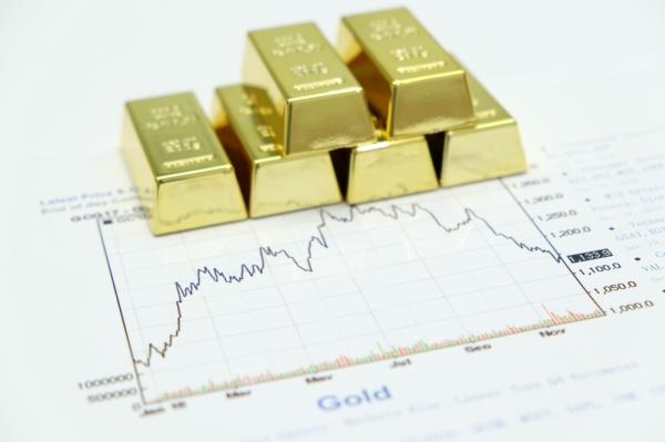 أسعار الذهب تسجل أدنى مستوى إغلاق لها في 3 أسابيع