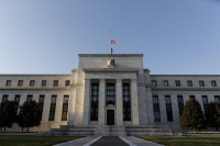 تراجع احتياطيات البنوك المركزية من الدولار الأمريكي