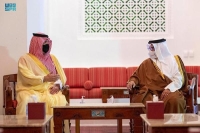 وزير الداخلية وولي عهد البحرين يبحثان مستجدات المنطقة