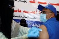الصحة العالمية: الحوثي يرفض تطعيم الأطباء ضد كورونا