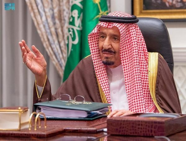 عاجل : الملك يُنوه بجهود «دارة الملك عبدالعزيز» خلال 50 عاماً