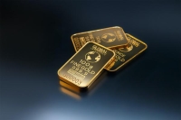 أسعار الذهب تتراجع بفعل بيانات أمريكية قوية