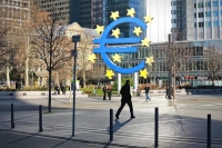 اقتصاد منطقة اليورو يدخل ثاني ركود تقني له خلال عام