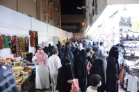 مكة.. إغلاق سوق شعبي مخالف للإجراءات الاحترازية 