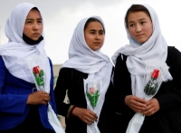 حداد في أفغانستان بعد مقتل أكثر من 100 مدني