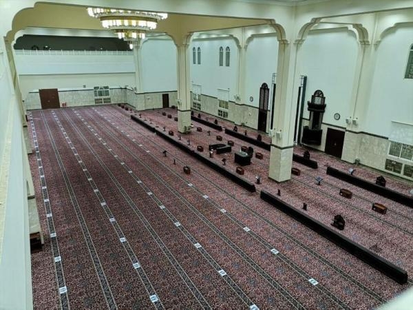 إغلاق 9 مساجد مؤقتاً في 6 مناطق وإعادة فتح 13 مسجداً