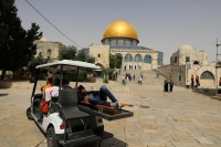 قوات الاحتلال تعتقل تسعة فلسطينيين من القدس