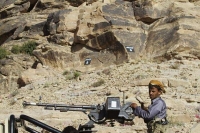 مقتل 8 عناصر حوثية بنيران الجيش اليمني في مأرب