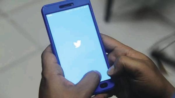 «محاكمة فورية» لمخالفي حظر تويتر