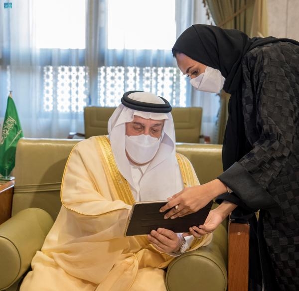 أمير الرياض يدشن جمعية «دماؤنا صدقة»