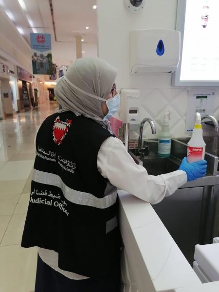 31 مطعما ومقهى مخالف للاحترازات في البحرين