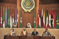 رئيس الشورى يتسلم وسام التميز من البرلمان العربي