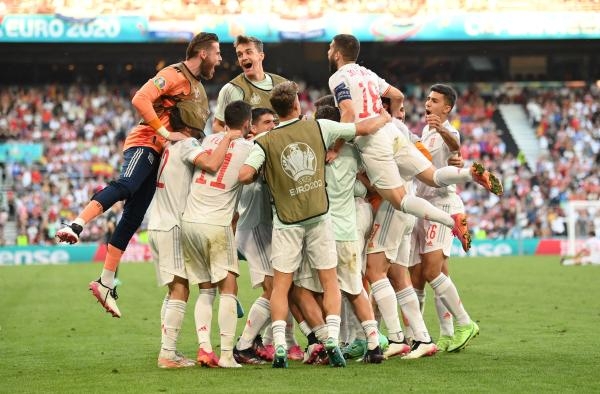 في مباراة مثيرة.. إسبانيا توقف انتفاضة كرواتيا الرائعة