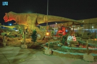 «حديقة الديناصورات».. رحلة فريدة إلى العصور القديمة