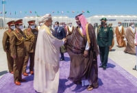 السلطان هيثم بن طارق يوجه دعوة لخادم الحرمين لزيارة السلطنة