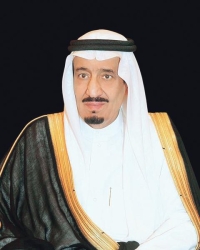 ملك البحرين وولي عهده يهنئان «القيادة» بنجاح الحج