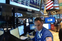 مؤشرات سوق الأسهم الأمريكية تغلق على ارتفاع