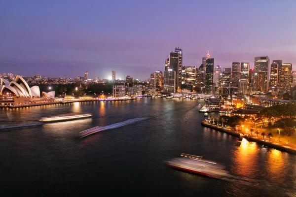 إغلاق ثالث أكبر مدينة أسترالية بسبب كورونا