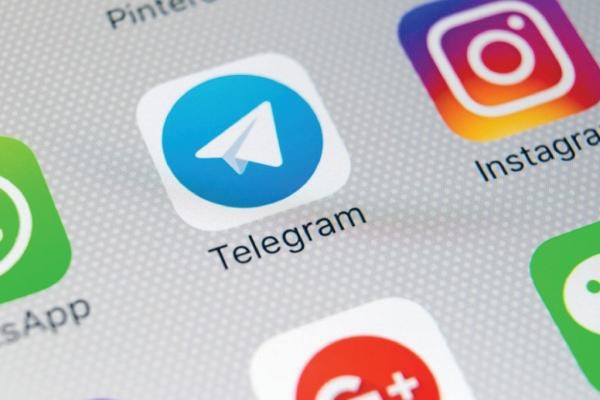 1000 مشارك في مكالمة واحدة على «تليجرام»