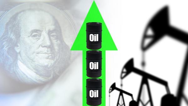 النفط يرتفع وسط تأثر السوق باختطاف ناقلة بحرية