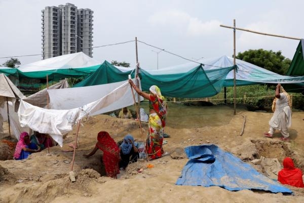 مقتل شخصين وإجلاء عشرات الآلاف جراء إعصار «غولاب» بالهند