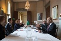 8 لقاءات وزارية .. وزير التجارة يبحث التعاون الاقتصادي مع السويد