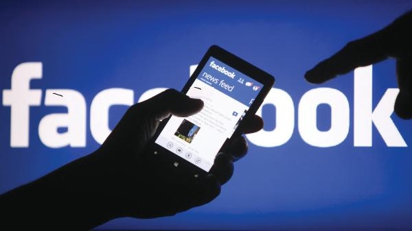فيسبوك توفر 10 آلاف وظيفة في الاتحاد الأوروبي