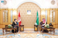 .. ويبحث مبادرتي الشرق الأوسط والسعودية الخضراء مع رئيس الحكومة التونسية