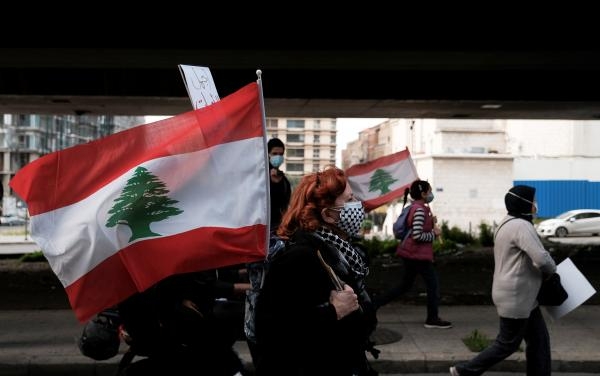 وزير خارجية البحرين: حل الأزمة اللبنانية الخليجية يبدأ من بيروت