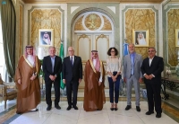 وزير الخارجية يستعرض العلاقات السعودية الأرجنتينية مع «نعمة» و«تايانا»