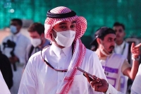 وزير الرياضة يقف على تجهيزات "فورمولا 1 بجدة" : منجز جبار بأيدي سعودية