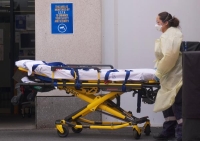 أستراليا.. زيادة الضغط على المستشفيات جراء تزايد «أوميكرون»