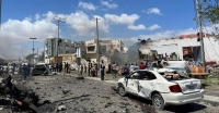 مقتل 12 شخصاً في عملية انتحارية مدمرة بالصومال