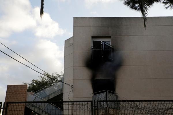 مصرع 5 أشخاص خنقًا بدخان حريق في دار رعاية بإسبانيا