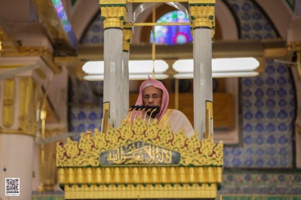 خطيب المسجد النبوي: أعظم العبادات وأفضلها في رمضان تلاوة القرآن
