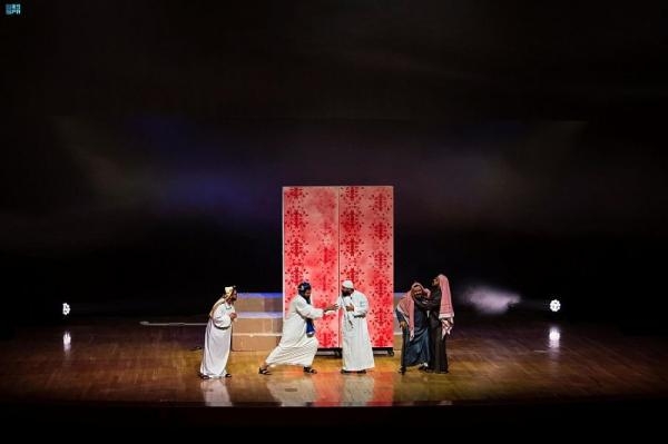 يثري الساحة الفنية بعد غياب 3 سنوات«مسرح العيد»