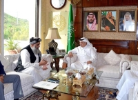 سفير المملكة لدى باكستان يستقبل وزير الشؤون الدينية الباكستاني