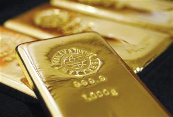 الذهب يصعد وسط انخفاض العملة الأمريكية